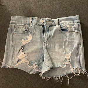 BOYFRIEND SHORTS SIZE 4